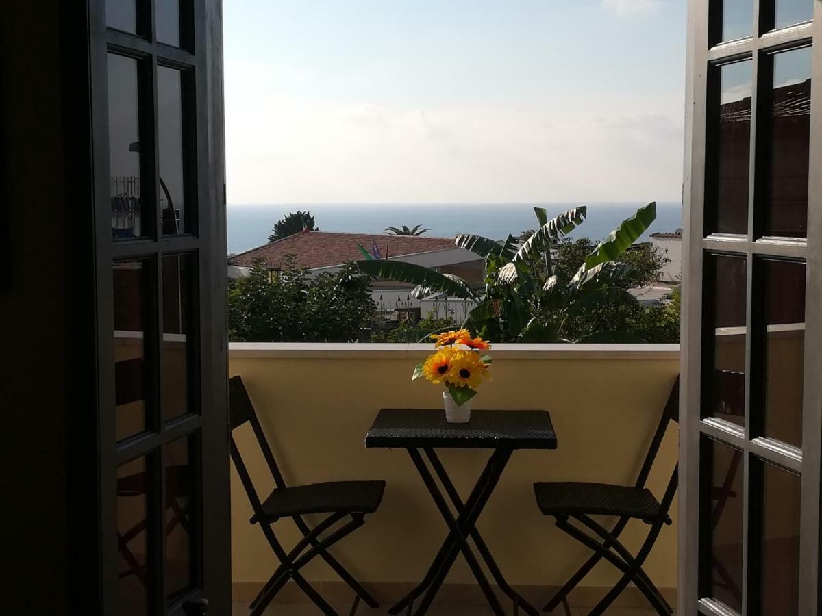 Guest House Capitan Libeccio Тропея Экстерьер фото